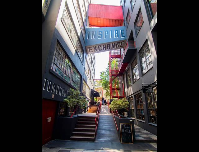 544M² OFFICE TO LET IN WOODSTOCK